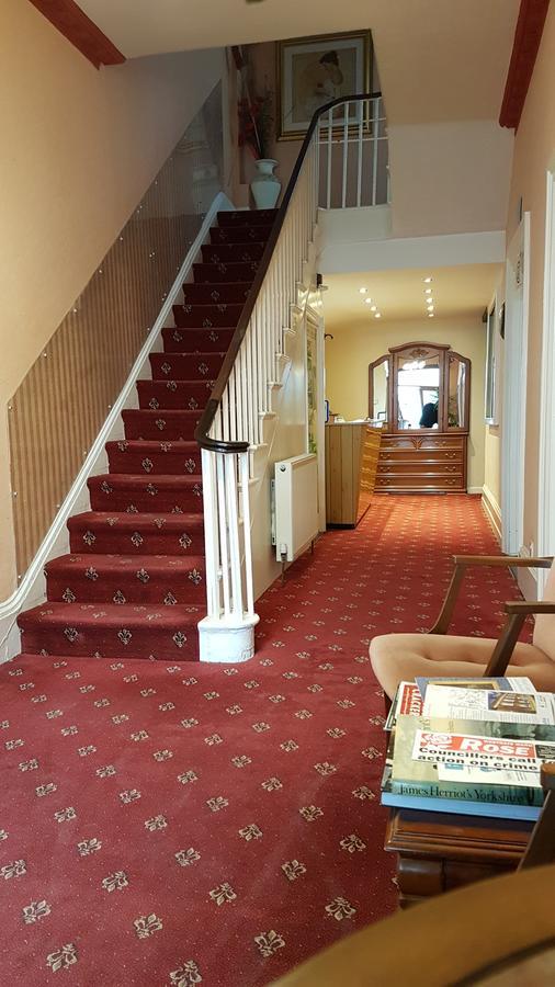 Guest house The Carlton 2*